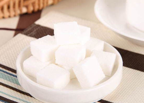 白砂糖與方糖 細(xì)微之處的差異與用途